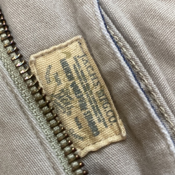 Jachs New York Mens Size 38 Shorts. Khaki color. 4 pockets and one coin pocket. - Picture 5 of 11